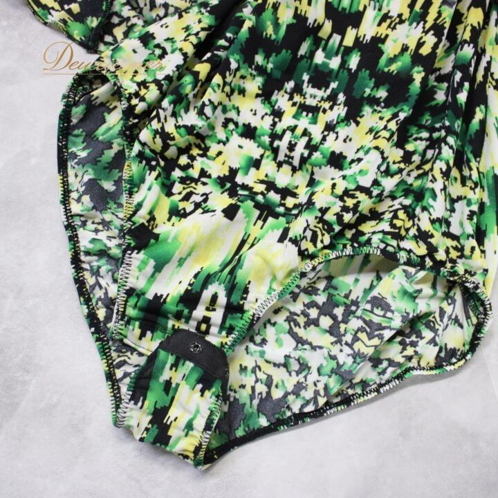 社交ダンス 衣装 スタンダード ドレス ワンピース レッスンウェア レディース オールシーズン 緑 黄緑 白 黒 GRANT ブラック系 ホワイト系 グリーン系 ラインストーン ダンスウェア おしゃれ かわいい ショートスリーブ 総丈118cm 大きく広がる WHITEMONARCHHOTEL_COM