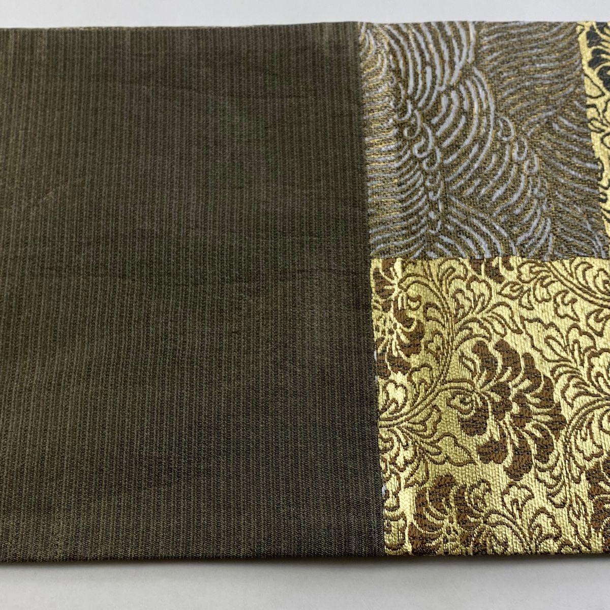 袋帯 美品 名品 牡丹唐草 波 金糸 箔 灰茶 六通 正絹 【中古 袋帯 美品 名品 牡丹唐草 波 金糸 箔 灰茶 六通 正絹 【中古