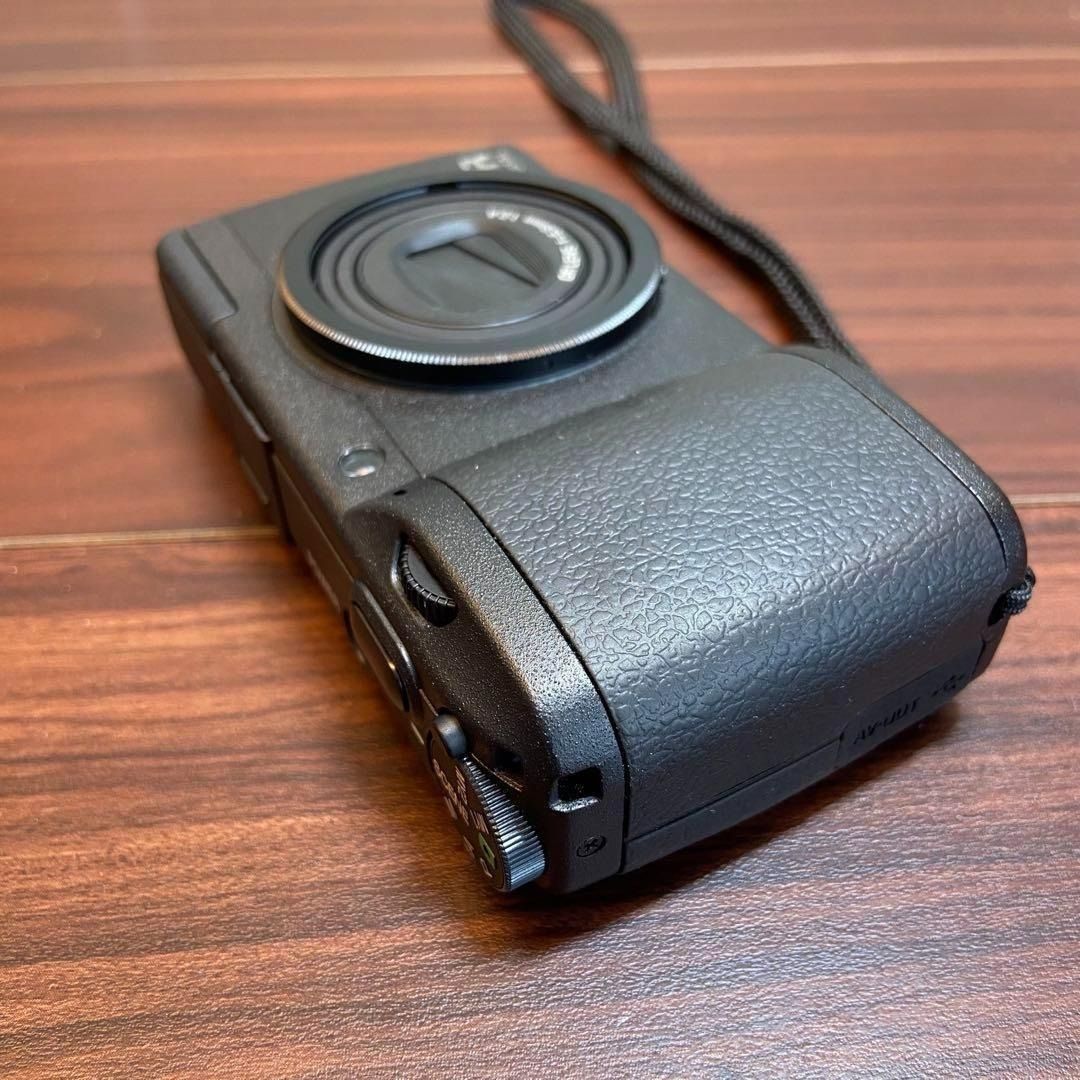 RICOH GR DIGITAL Ⅱ デジカメ ほぼ新品 3824 RICOH GR DIGITAL Ⅱ デジカメ ほぼ新品 3824 - メルカリ