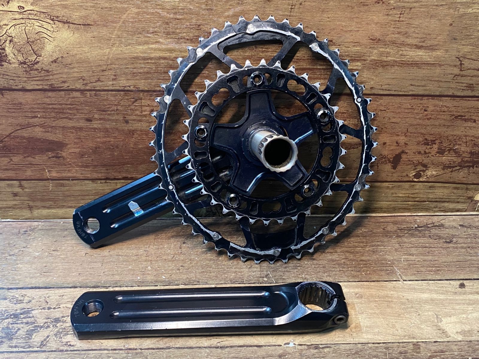 ID232 ローター ROTOR 3D 50/34T 170mm クランクセット