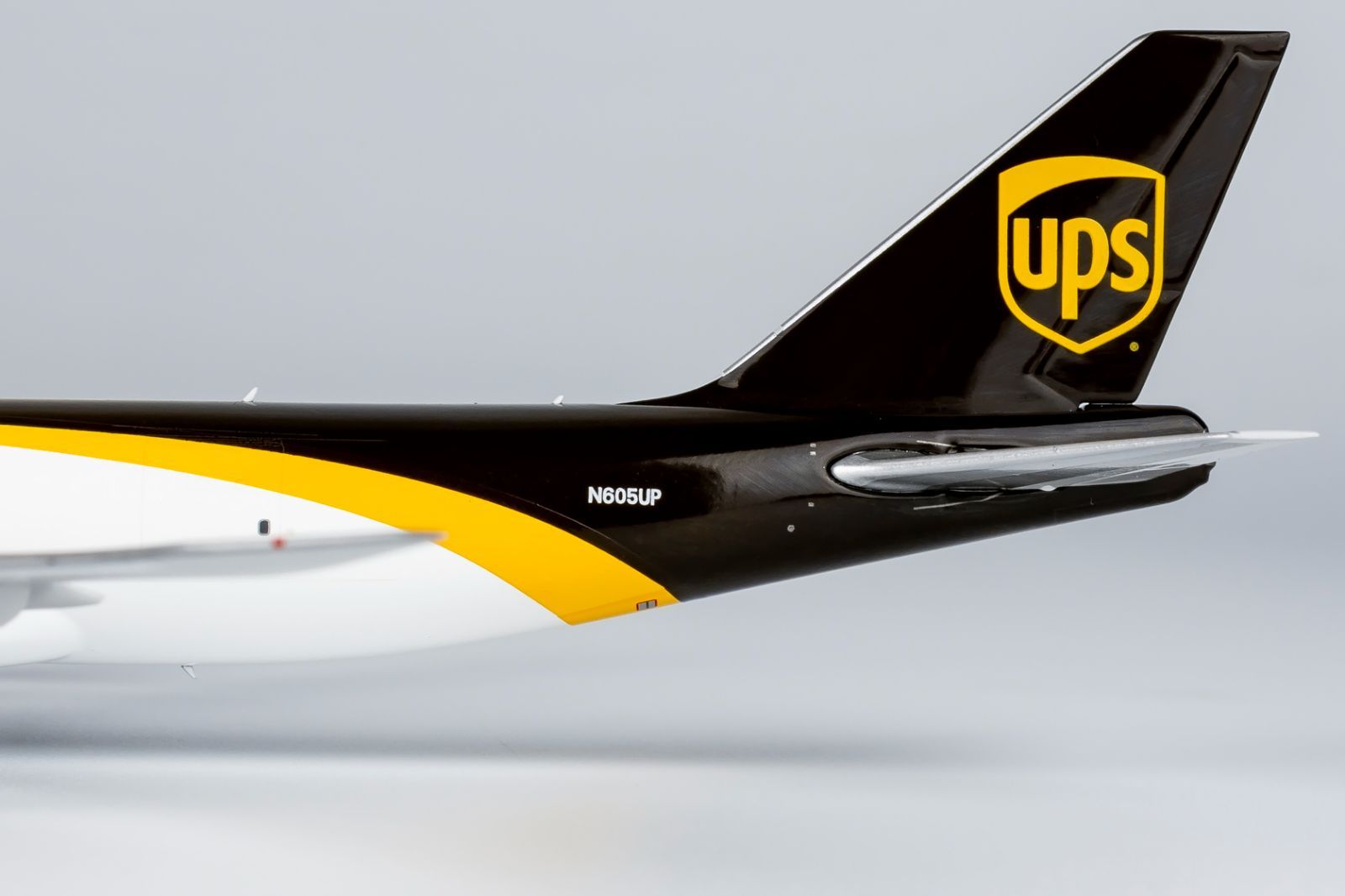NGmodel UPS 747-8F N605UP 1/400 78026 - メルカリ