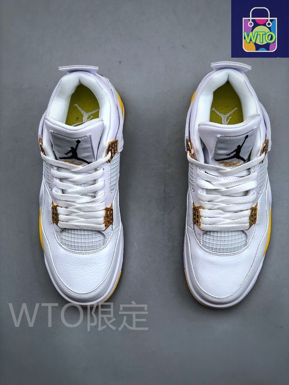 お値下げしました??即購入新品箱付?? Nike air jordan 4 retro