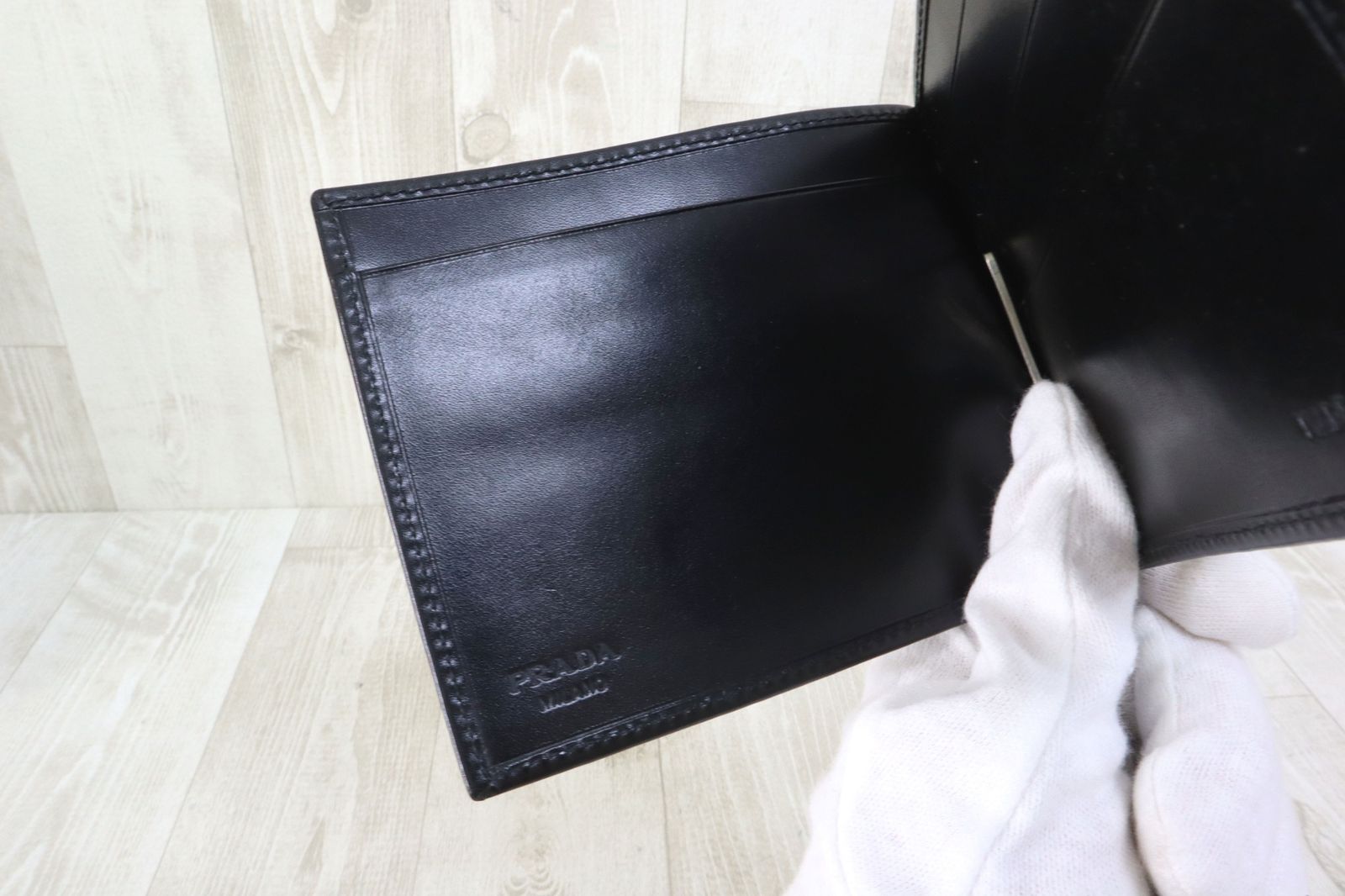 PRADA ブラック レザー マネークリップ