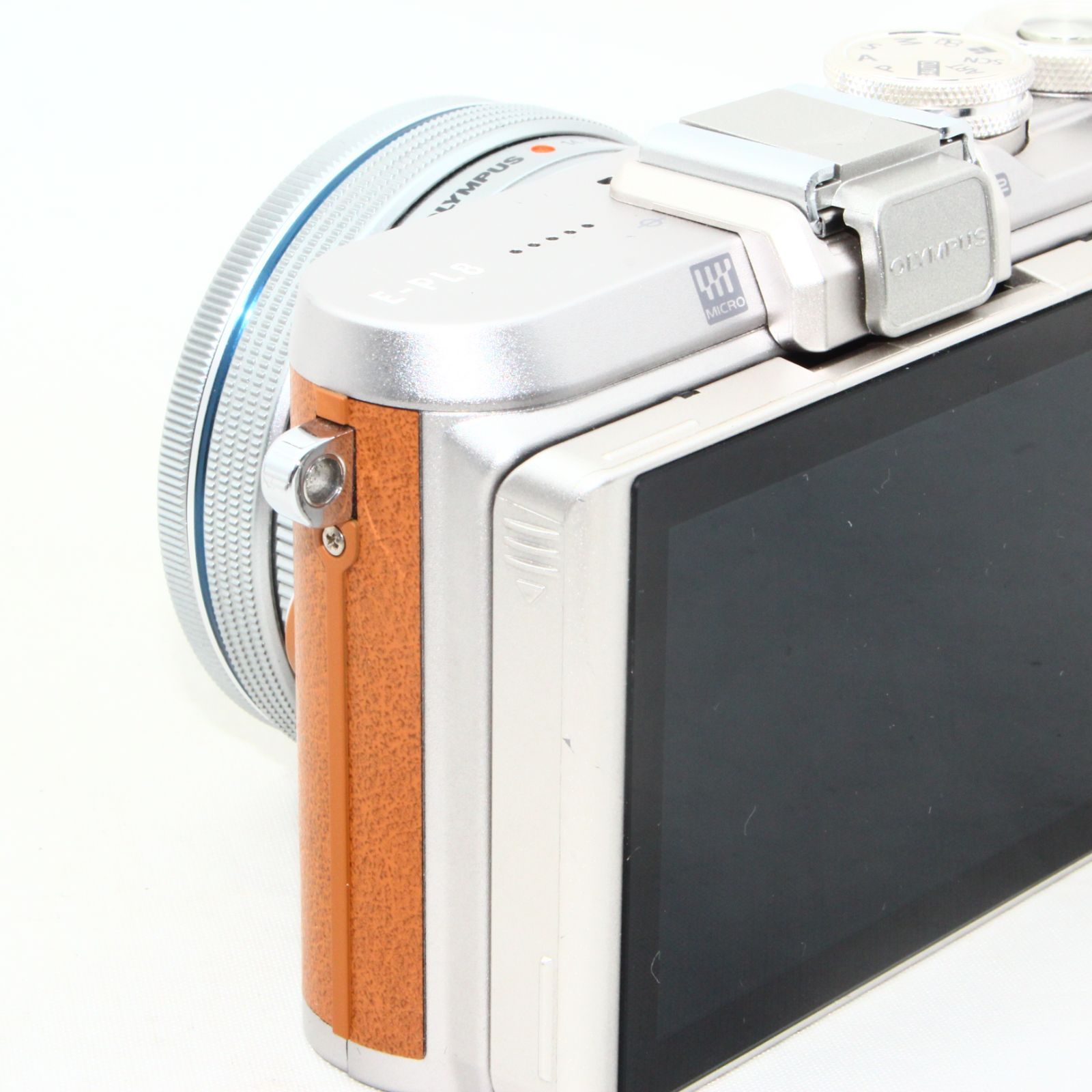 OLYMPUS