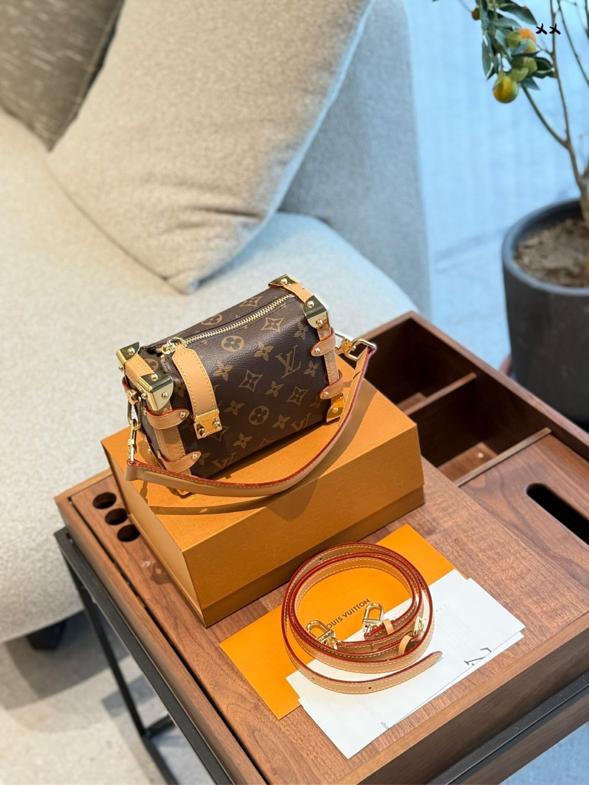 今日特価】LV SIDE TRUNK Soft Box Bag - ルイ・ヴィトン サイド