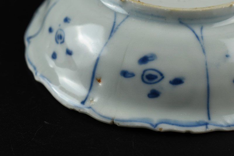 蔵A4772a】中国古美術 古染付 虫図皿 明時代 - メルカリ