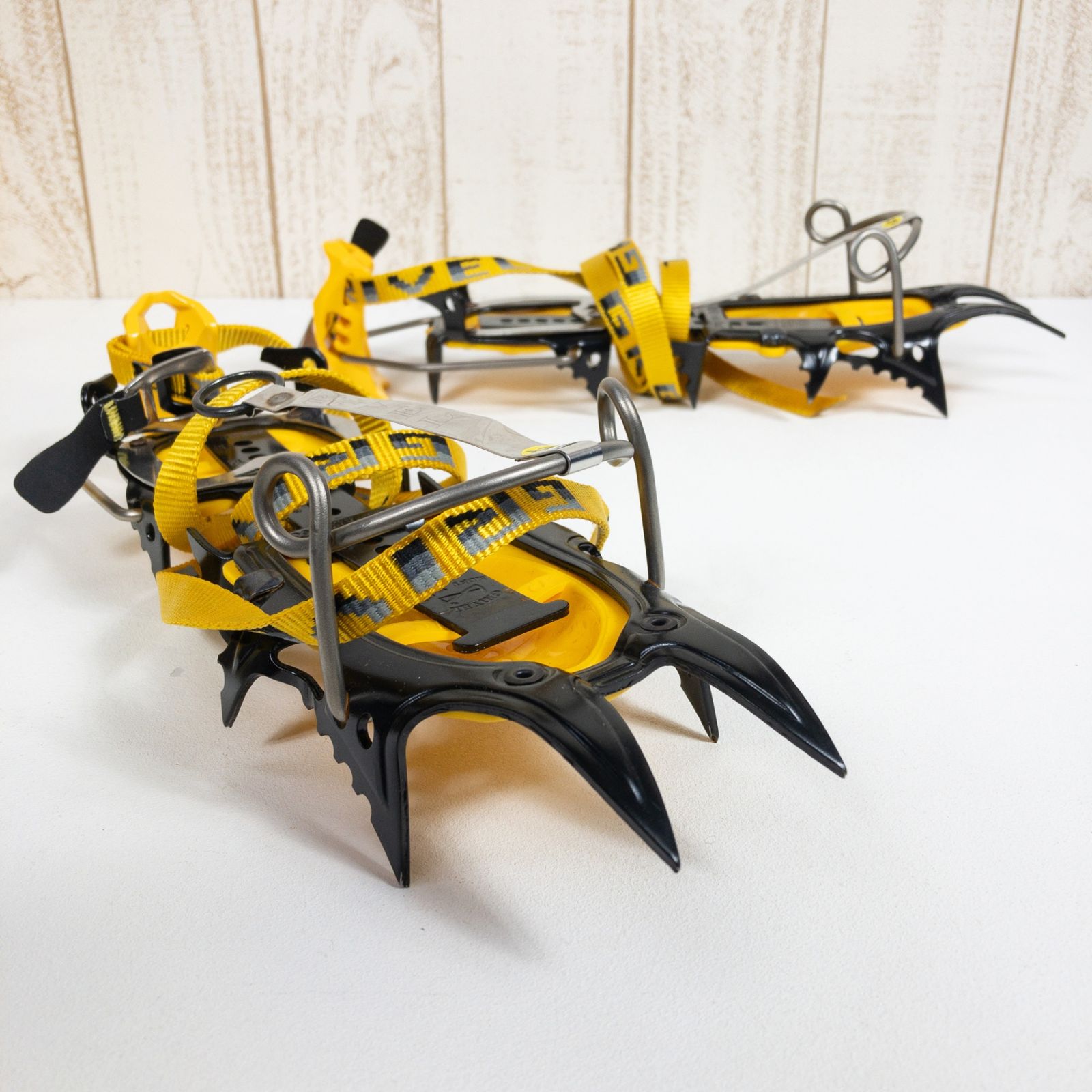 【OneSize イエロー系】 Grivel ( グリベル ) エアーテック EVO オーマチック SP Air Tech EVO O-matic SP GV-RAATOMES  クランポン アイゼン ウィンター 楽天市場】【OneSize イエロー系】 Grivel ( グリベル ) エアー