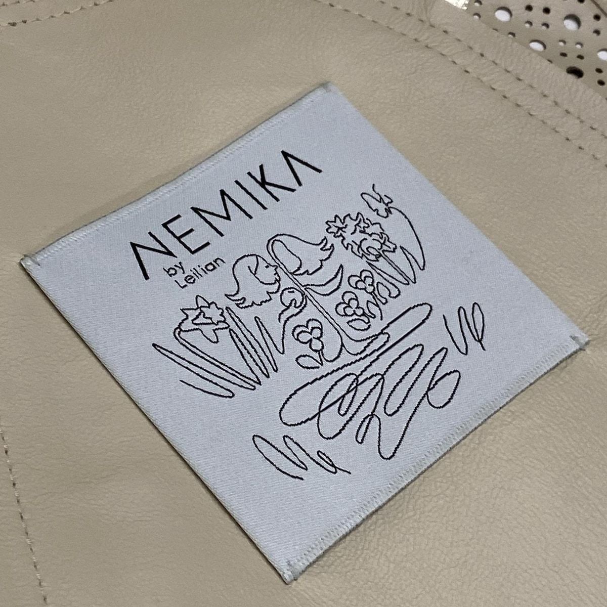 専用新品　タグ付き！【NEMIKA】ネミカ　ジャケット&パンツ　ベージュ 専用新品 タグ付き！【NEMIKA】ネミカ ジャケット&パンツ