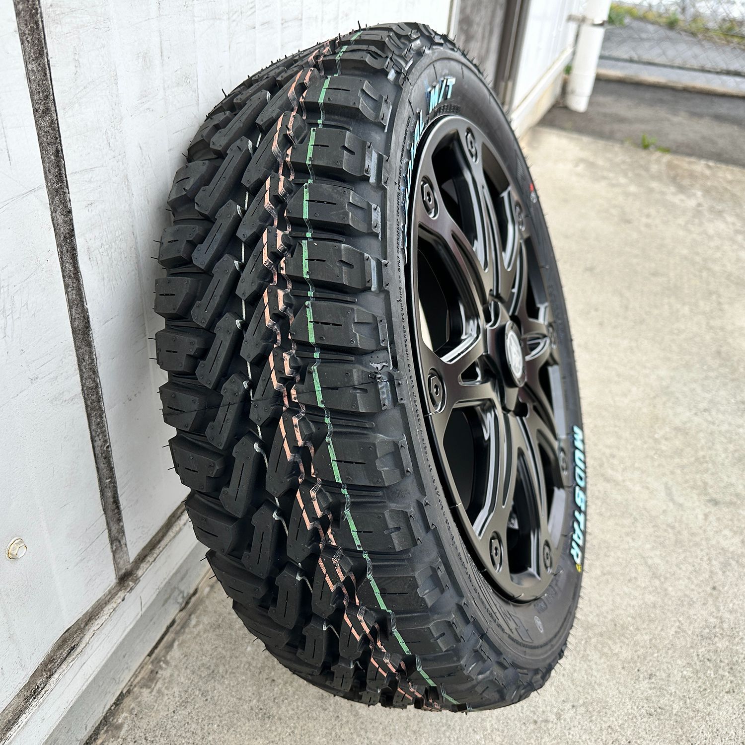 軽トラック ハイゼット ジャンボ ノーマル車高 タイヤホイール 新品4本 軽トラック ハイゼット ジャンボ ノーマル車高 タイヤホイール 新品4本