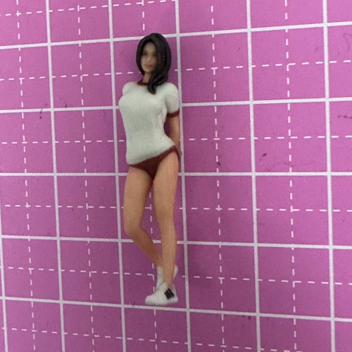 1/43 JK 体操服 フィギュア3体 完成品 1/64より大 ミニカーに