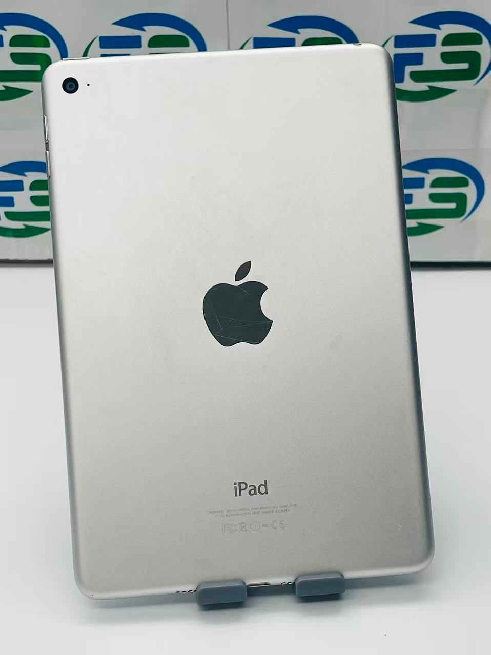 iPad mini4 Wi-Fi 128GB シルバー MK9P2J/A A1538 送料無料