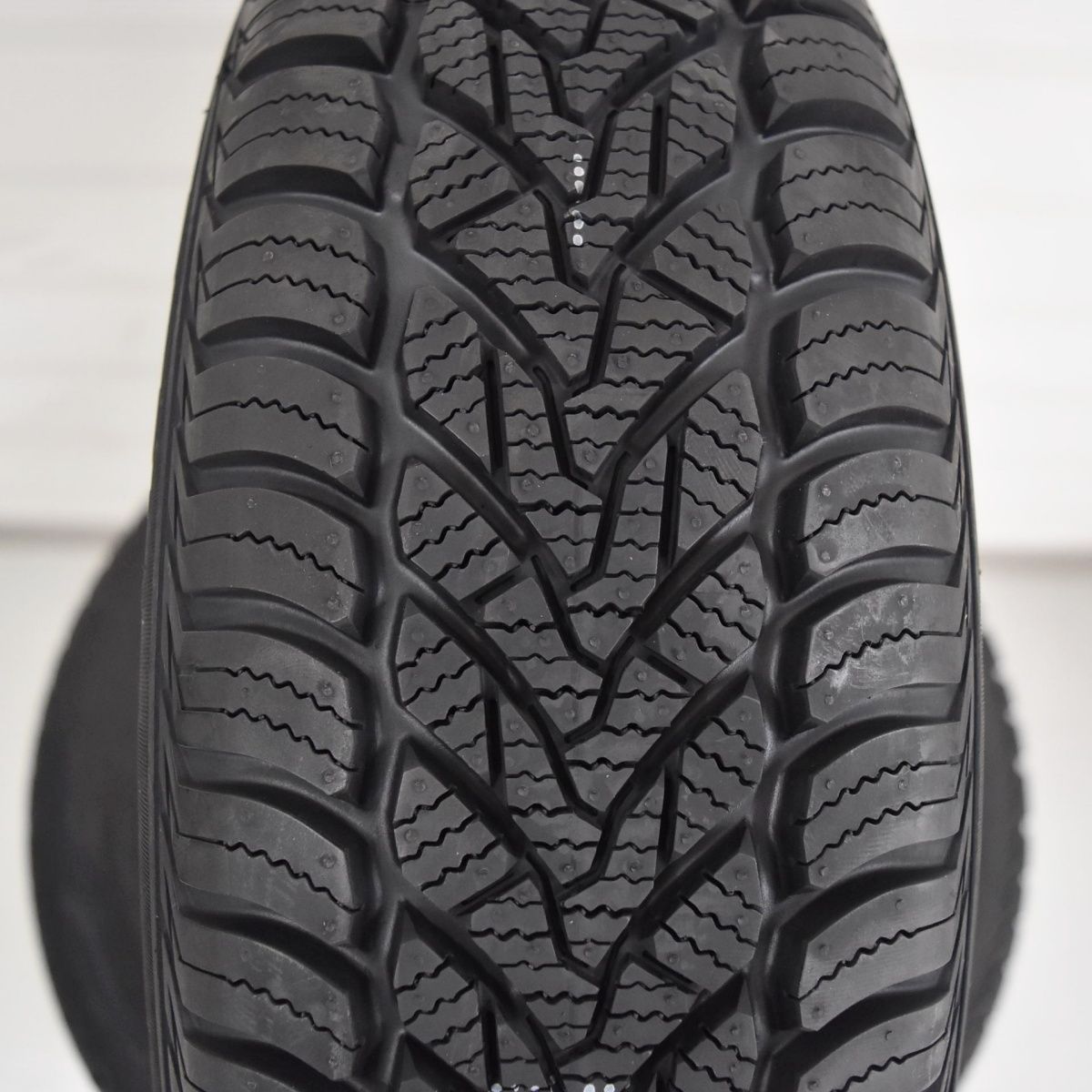 【未使用タイヤ4本セット】タイヤ メダリオン ACP1 CST オートバックス 155/65R13 73T オールシーズンタイヤ 2022年製造
