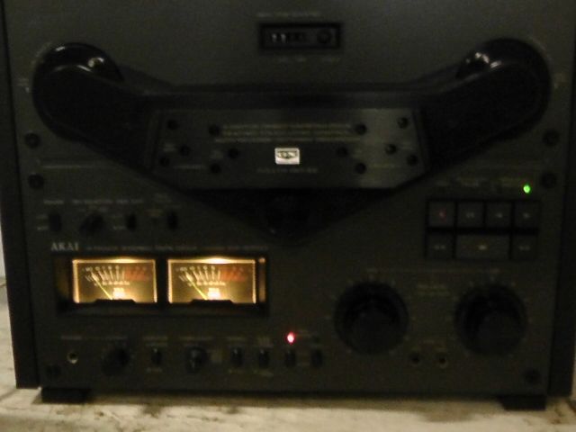 オープンリールデッキ レトロ