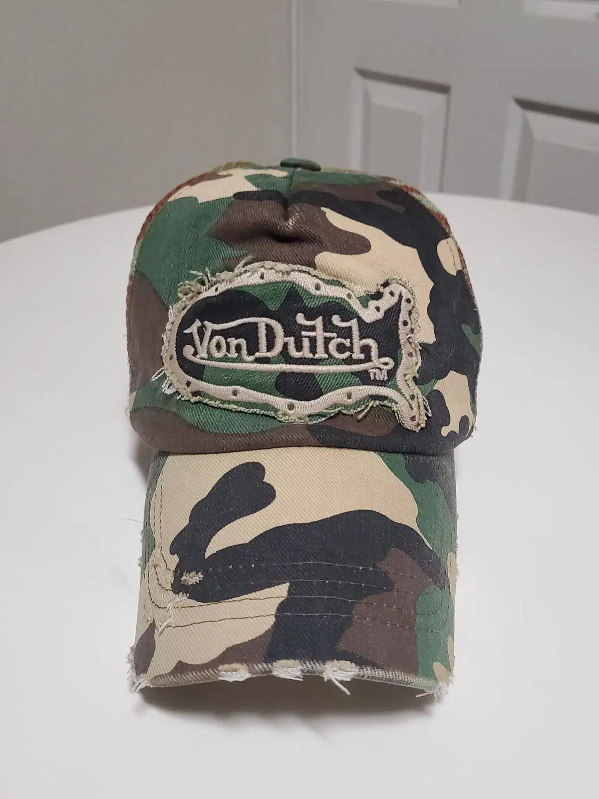 Von Dutch 迷彩柄トラッカーキャップ 待望の再入荷！Von Dutch ボンダッチ メッシュトラッカー