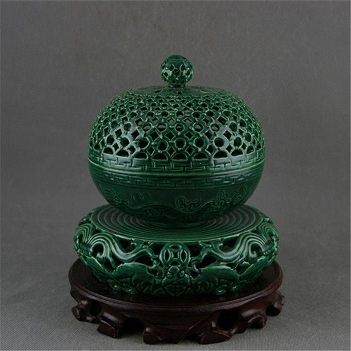 清乾隆 緑釉回転式透かし彫り香炉 現代工芸品 美術品 装飾品 置物 清乾隆緑釉回転式透かし彫り香炉 景徳鎮 陶磁器 装飾品 工芸品