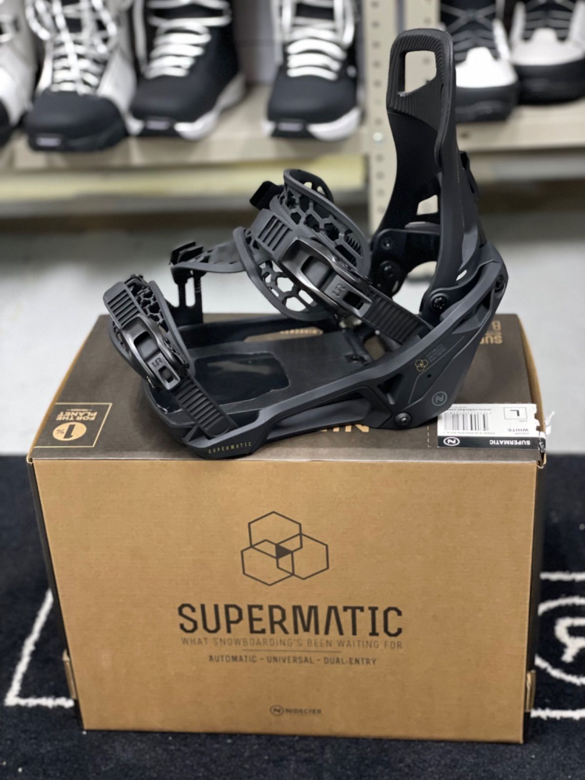 Nidecker Supermatic Lサイズ（OLIVE）｜23年モデル
