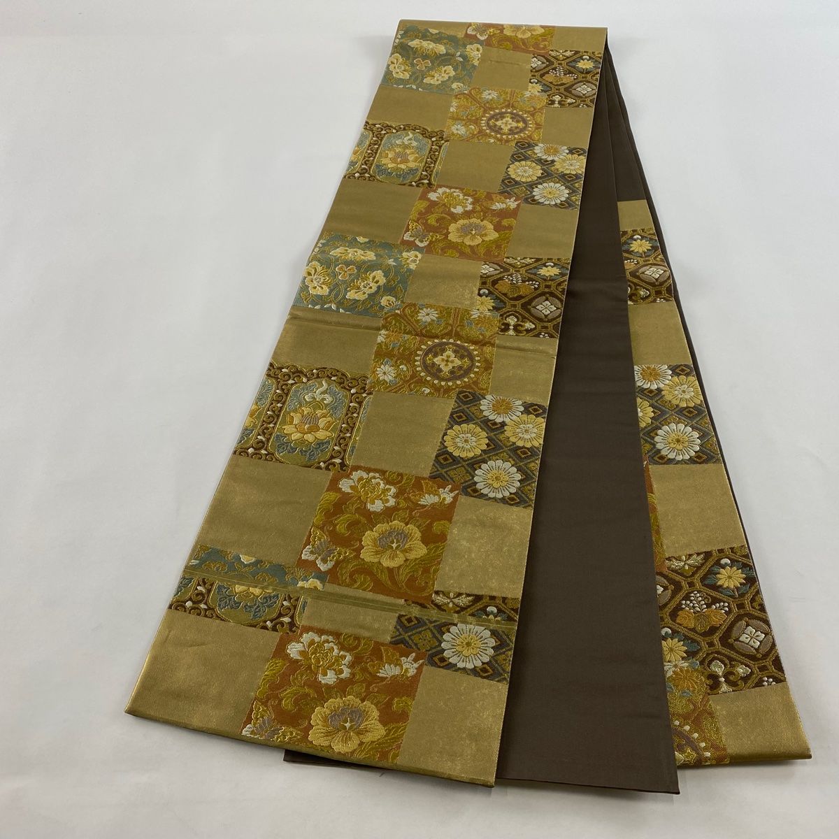 名古屋帯 美品 逸品 夏帯 幾何学 薄茶色 炒めれ 麻 【中古】 