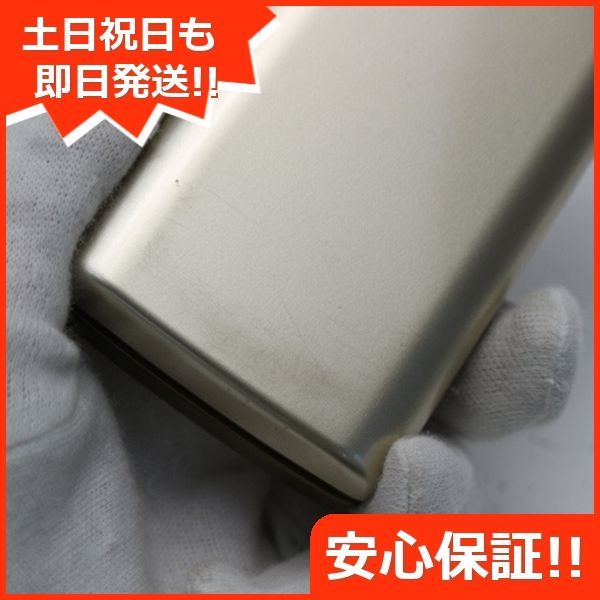 超美品 au KYF32 かんたんケータイ ゴールド 即日発送 ガラケー