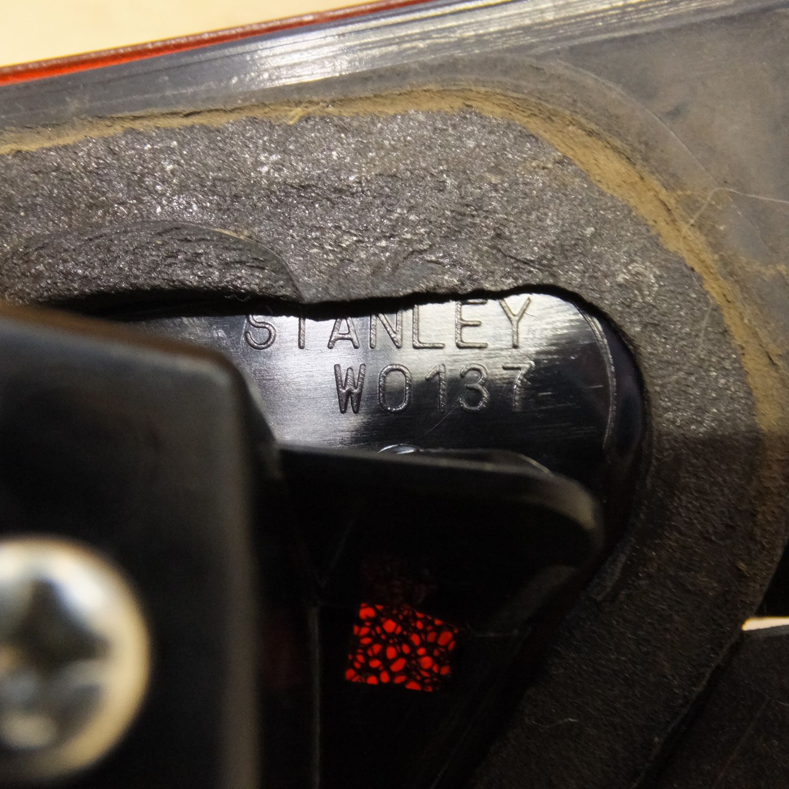 イニシアティブを持った マツダ MAZDA CX-5 KE2FW KE2AW テールライト STANLEY W0429 W0137 4点 セット