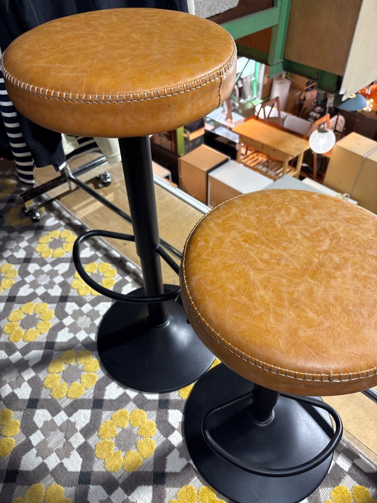 バーチェア 4脚セット (レトロ オレンジ) 2脚セット売り‼️】椅子 イス