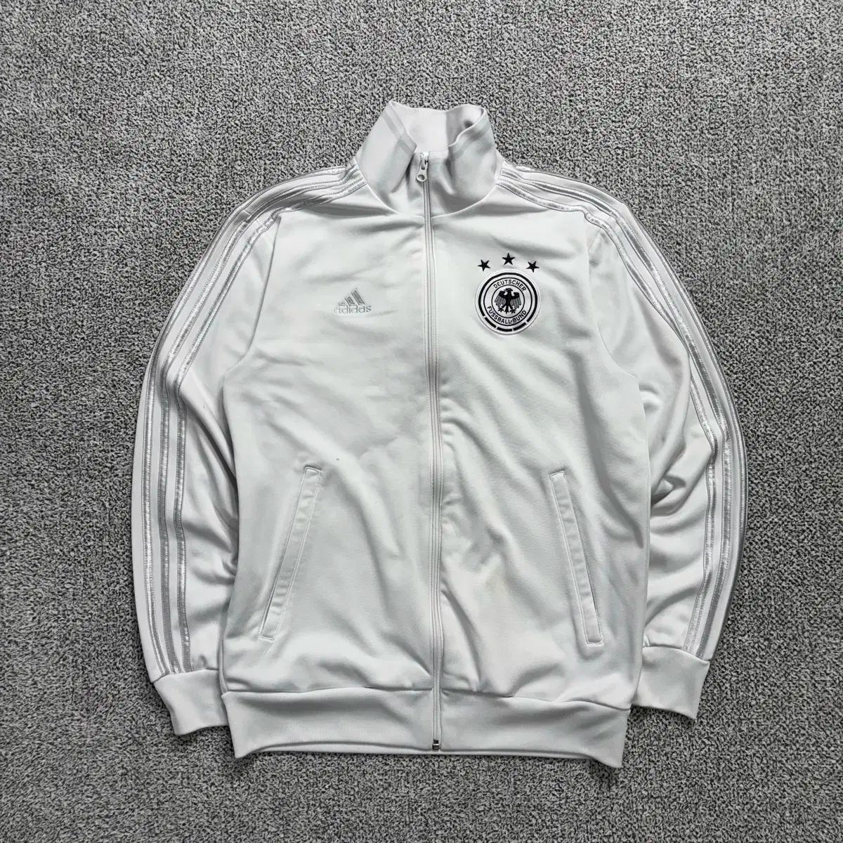 adidas アディダス ドイツ 国立大学 シルバー 白 トラックトップス ジャージ