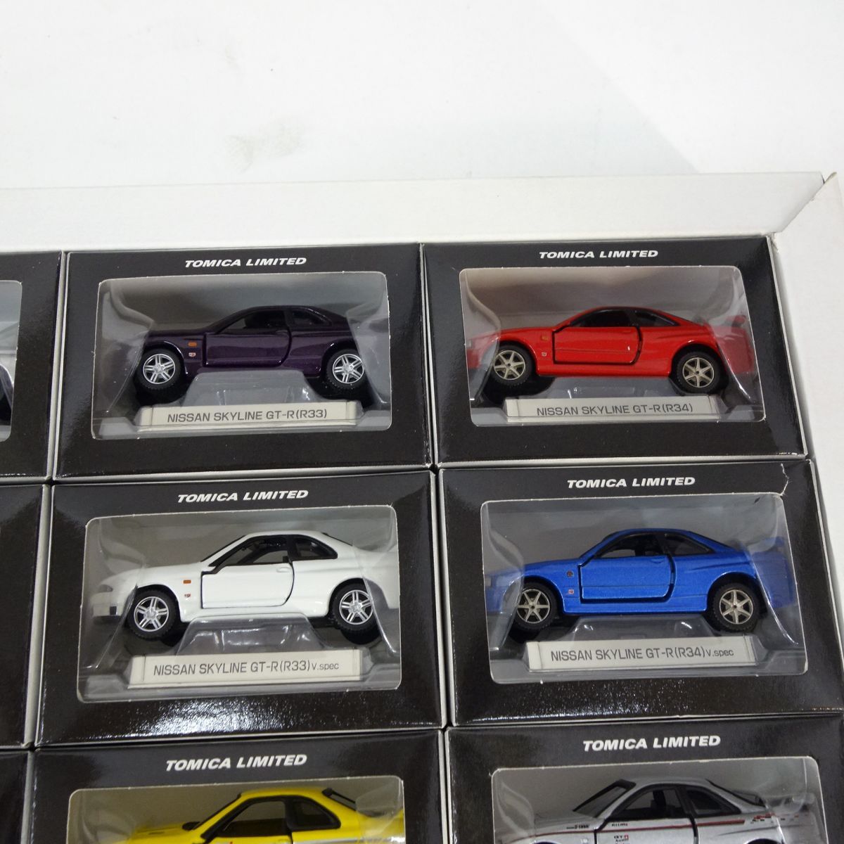 トミカリミテッド スカイライン 12モデル Vol.2 R31-R34 Amazon | トミカリミテッド ニッサン スカイライン 12MODELS VOL