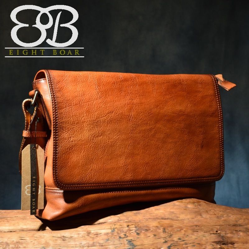 ◇INDRA 厚手牛本革 長方形中型フリップ式ショルダーバッグ ブラック  