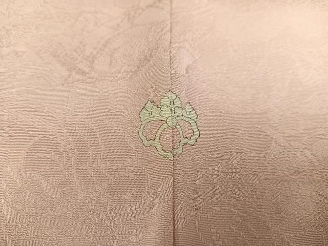 上質な色無地 人物地紋