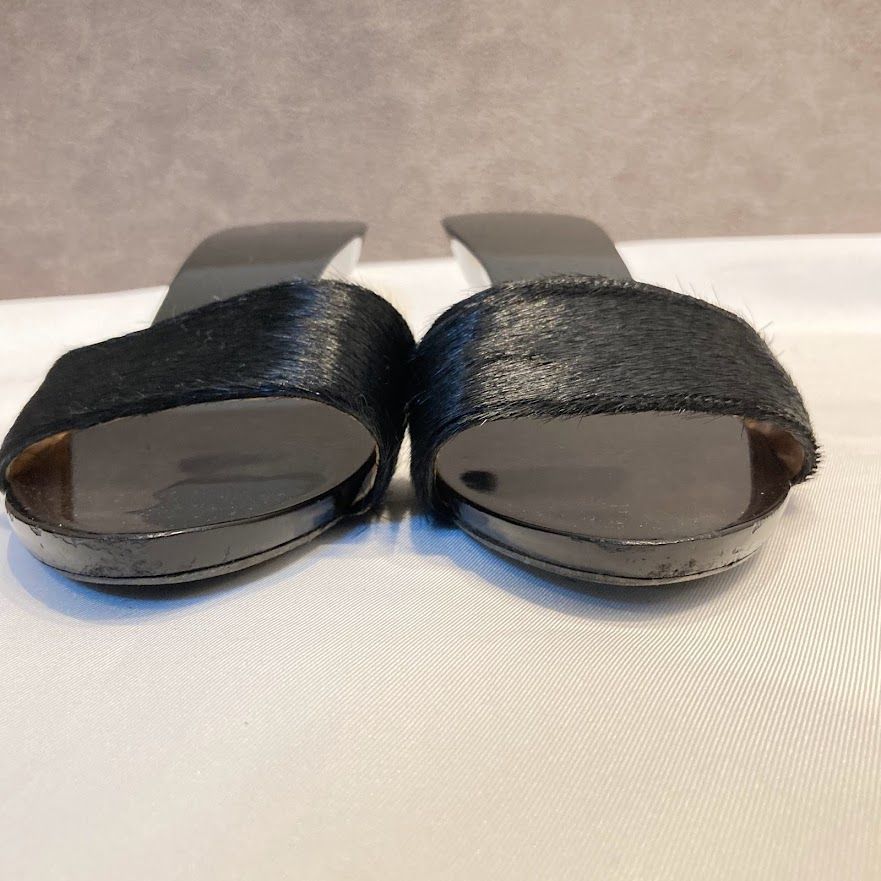 エルメスの漆塗りのサンダル サンダル 《コス》 - ブラック | Hermès - エルメス-公式サイト