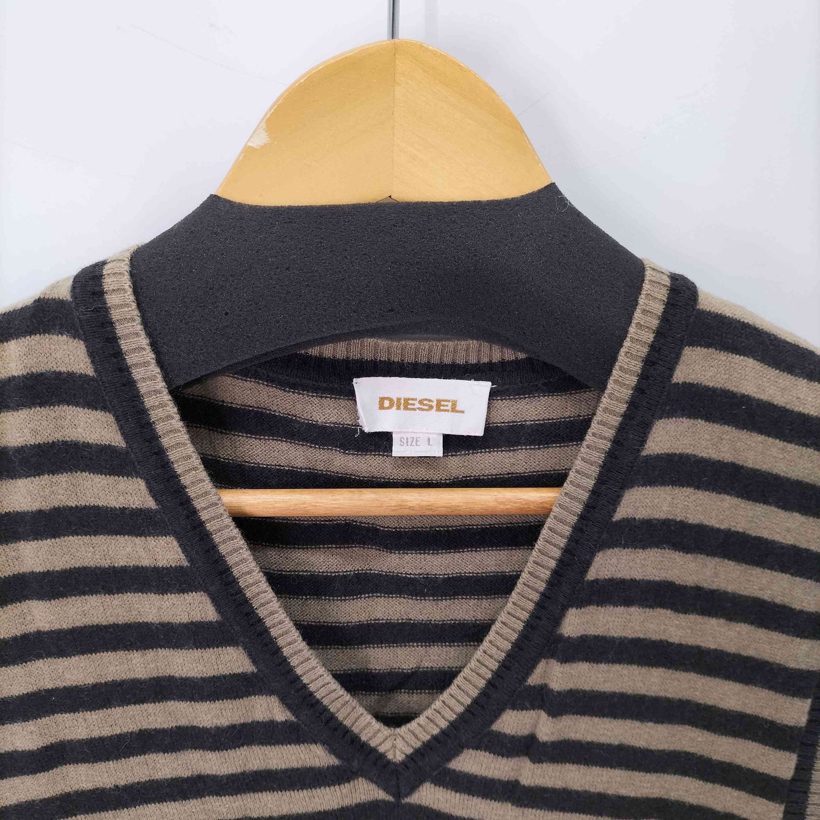 ディーゼル DIESEL Vネック ボーダー ニットベスト メンズ import：L 