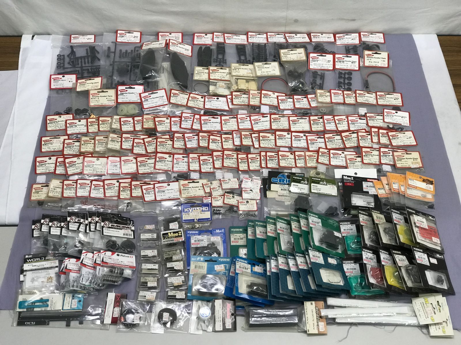 経年劣化|ほぼ未開封 京商 kyousyo 3RACING WORLD PRO Reve-D 他 ミニ四駆 ラジコン 部品 パーツ etc 大量 まとめ セット 707