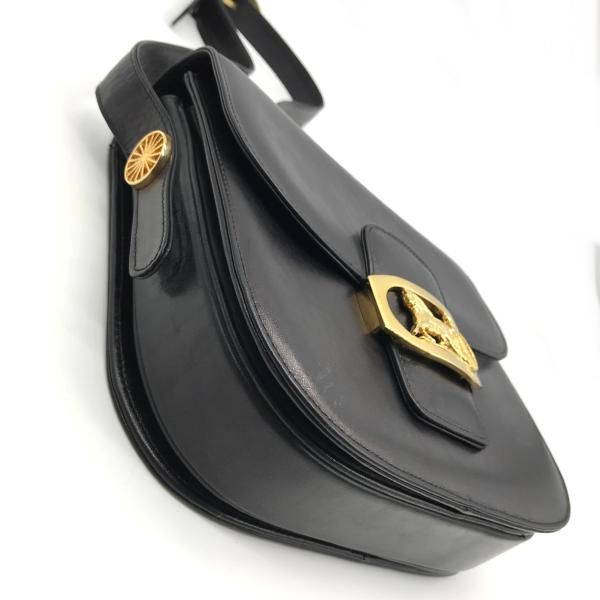 良品 CELINE セリーヌ レザー 馬車金具 サルキー ショルダー バッグ ブラック m9523 CELINE セリーヌ レザー 馬車金具 サルキー ショルダー バッグ