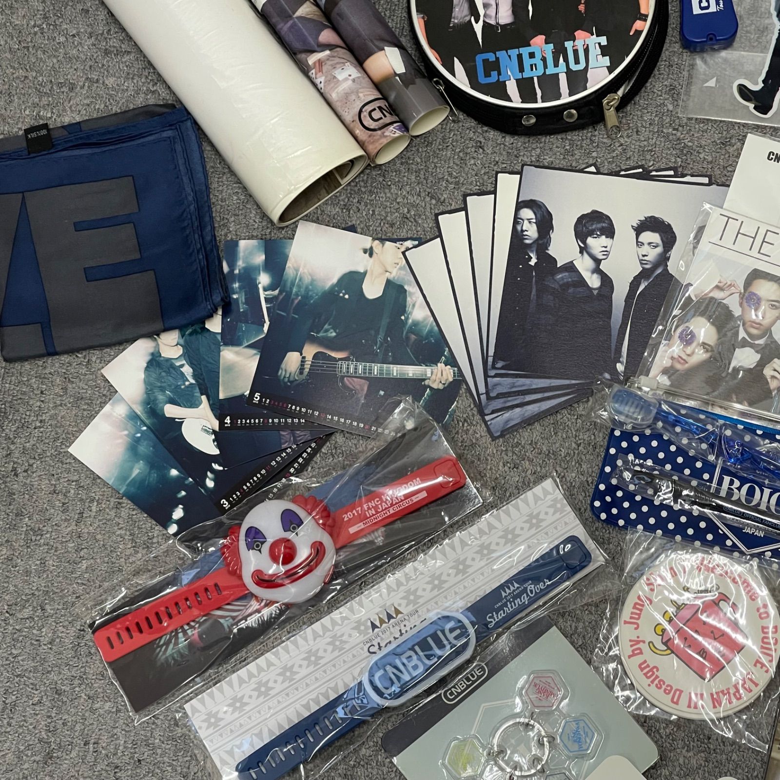 NPA】CNBLUE グッズまとめ - メルカリ
