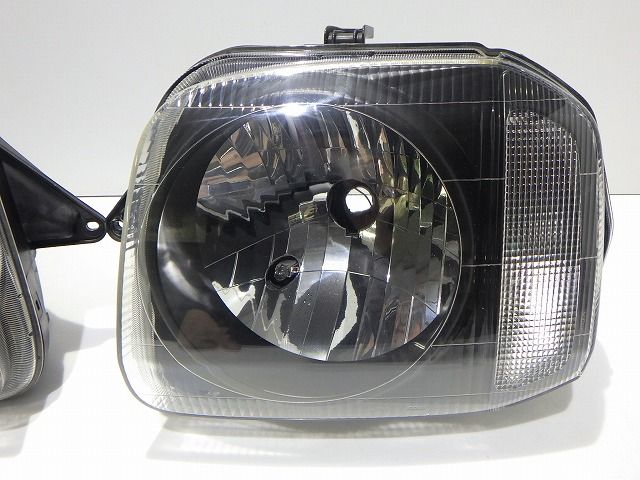 ジムニー ヘッドライト左右 ハロゲン JB23W 100-32647 N レベ無 コーティング 比較的 251001001