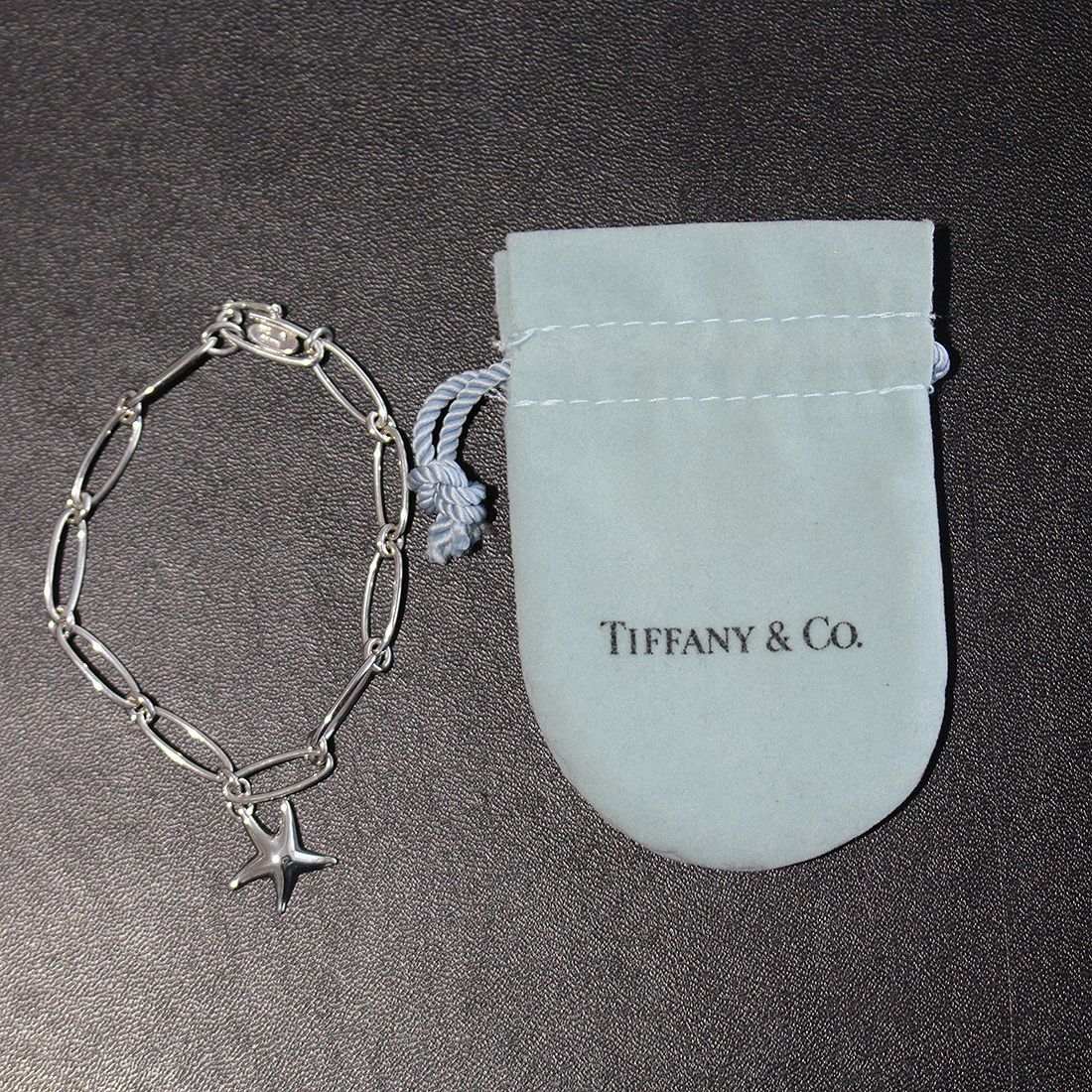 Tiffany & Co. シルバーブレスレット スターフィッシュチャーム付き ストア TIFFANY&Co. ティファニー スターフィッシュ ブレスレット
