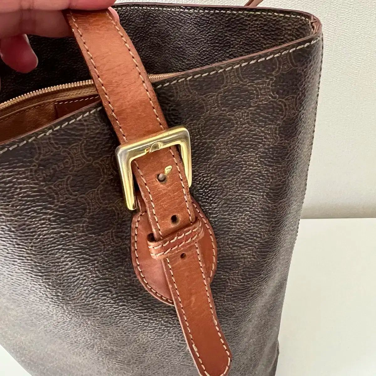 Celine セリーヌ