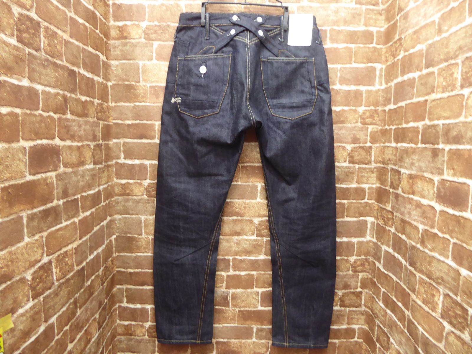 美品 DENHAM CROSSBACK MIJVOD デンハム クロスバック デニムパンツ 