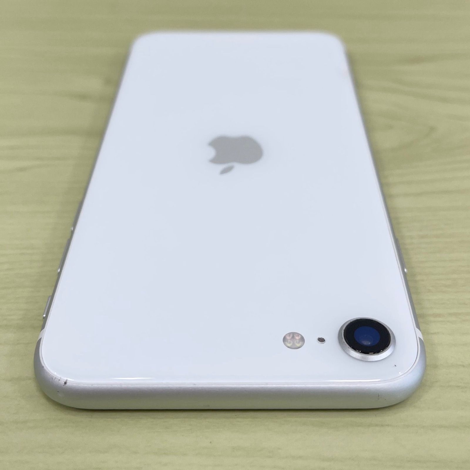 バッテリー84%】iPhoneSE2 64GB ホワイト SIMフリー 21433 【公式通販】