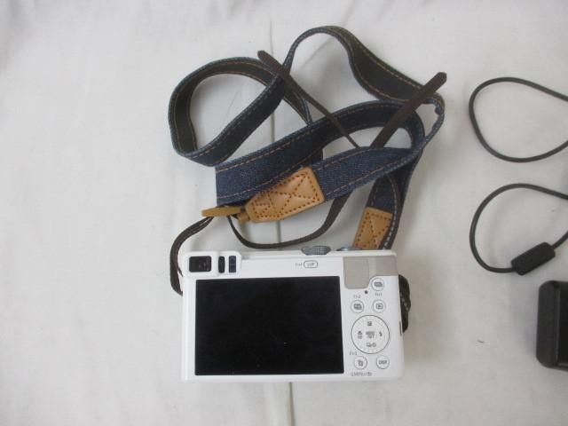 LUMIX デジカメ