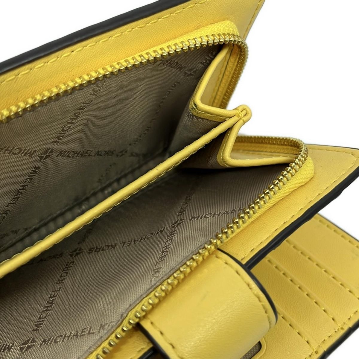 MICHAEL KORS(マイケルコース) 2つ折り財布 - イエロー×白 L字