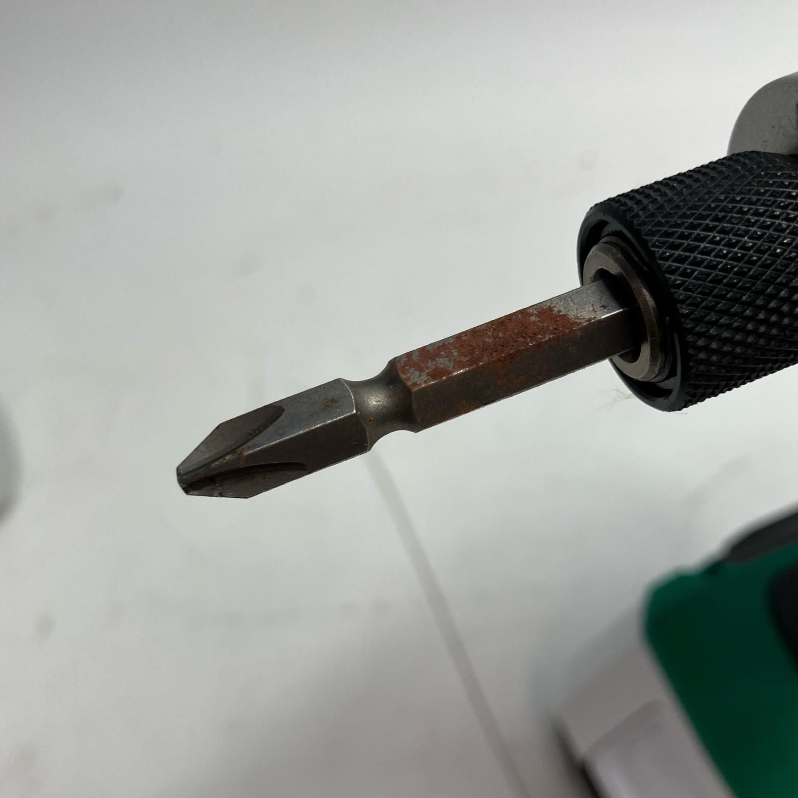 MAKITA マキタ 工具 インパクトドライバ MTD002D グリーン 充電器 充電池2個 ケース付 18v HRDEVELOPMENT_JP