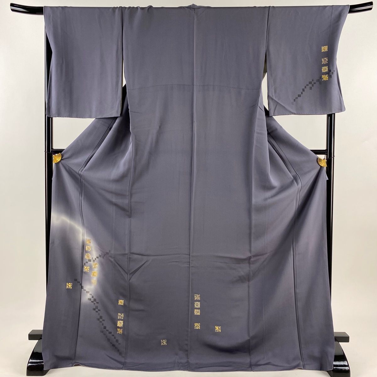 正絹　掛下 ウォッシャブル色無地 葵七宝 絹鼠 - サキガケ