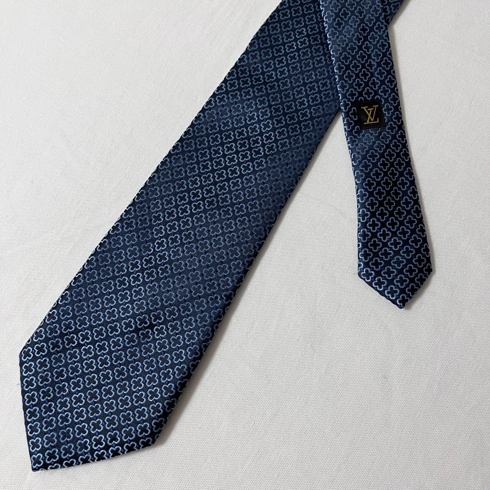 【美品】LOUIS VUITTON シルク ネクタイ 極美品】ルイヴィトン ネクタイ モノグラム ネイビー シルク