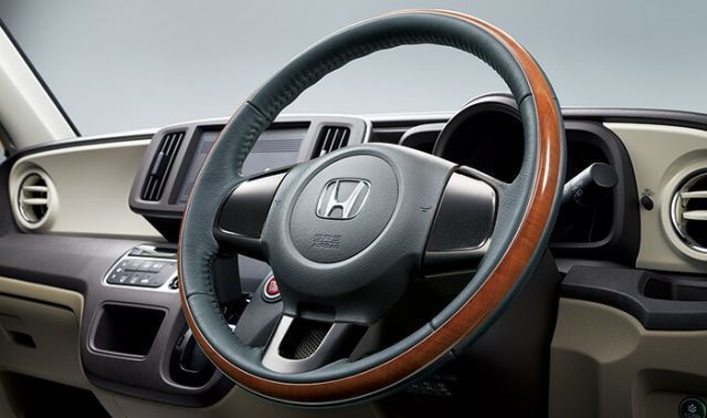 HONDA ホンダ NONE N-ONE エヌワン ホンダ純正 ステアリングホイール（本革×木目調コンビ） ステアリングガーニッシュ装備車用 2015.10～次モデル