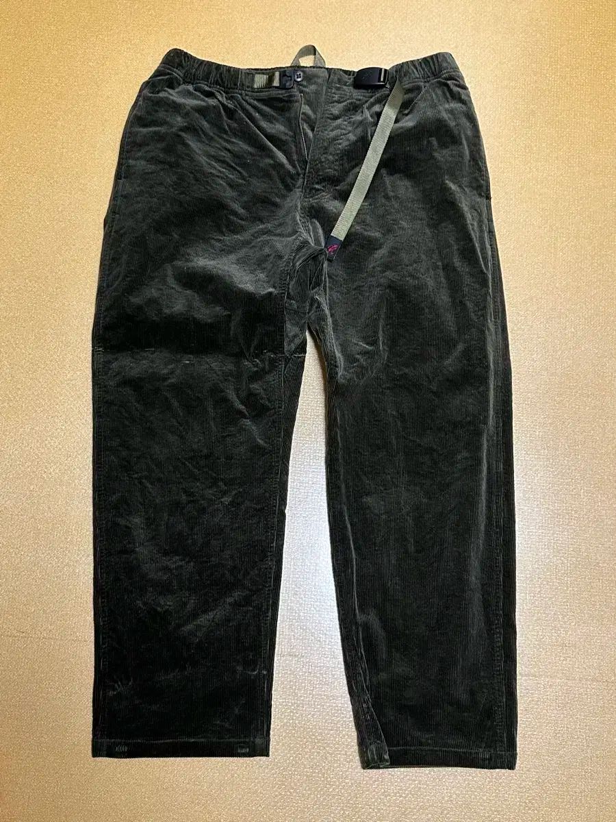 GRAMicci グラミチ コーデュロイ パンツ Olive xl