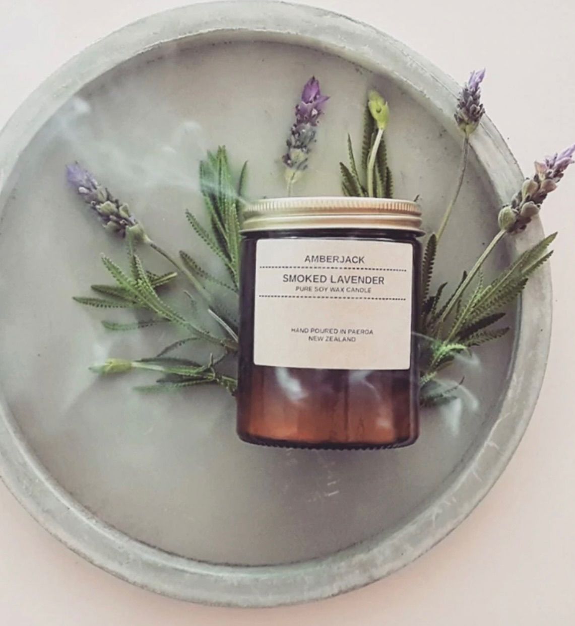 AMBERJACK スモークラベンダー ソイキャンドル ニュージーランド メルカリ