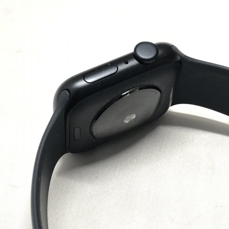 メルカリ最安価！Apple Watch SE 第2世代 GPSモデル 44mm