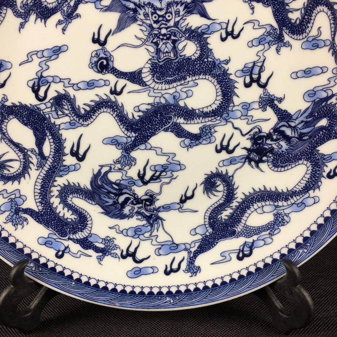 無料クーポン配布 アプリ 大清乾隆青花五龍図賞盤 現代工芸品 メルカリ - 置物 装飾品 美術品 工芸品
