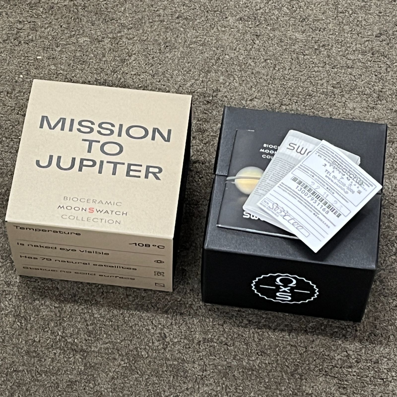 未使用品】SWATCH S033C100/MISSION TO JUPITER/腕時計