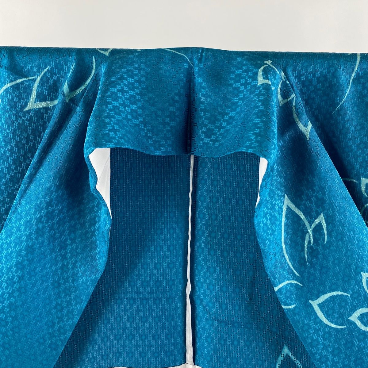 秋色小紋　正絹　新品未着用　しつけ付き　身丈164、裄66.5 美品 小紋 身丈164cm 裄丈66cm 正絹 美品 秀品